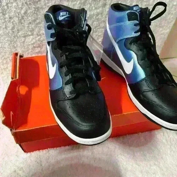 2008 NIKE DUNK HIGH PREMIUM ICE BLUE & BLACK 11.5M DS display picture 2